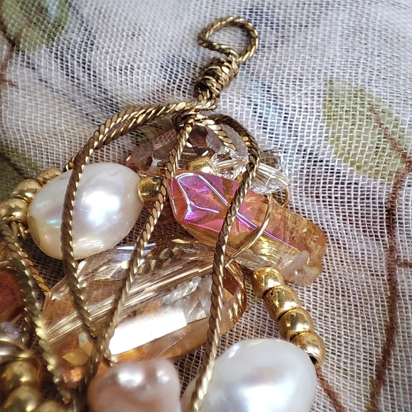 Mixed Media Wire Wrapped Gold Tone Faux Pearl Crystal Shell Necklace Pendant - Picture 7 of 10